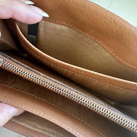 Chloe Paddington Leather Wallet - Picture 4 of 7